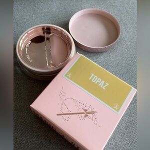Jeffree Star luminous magic star setting powder